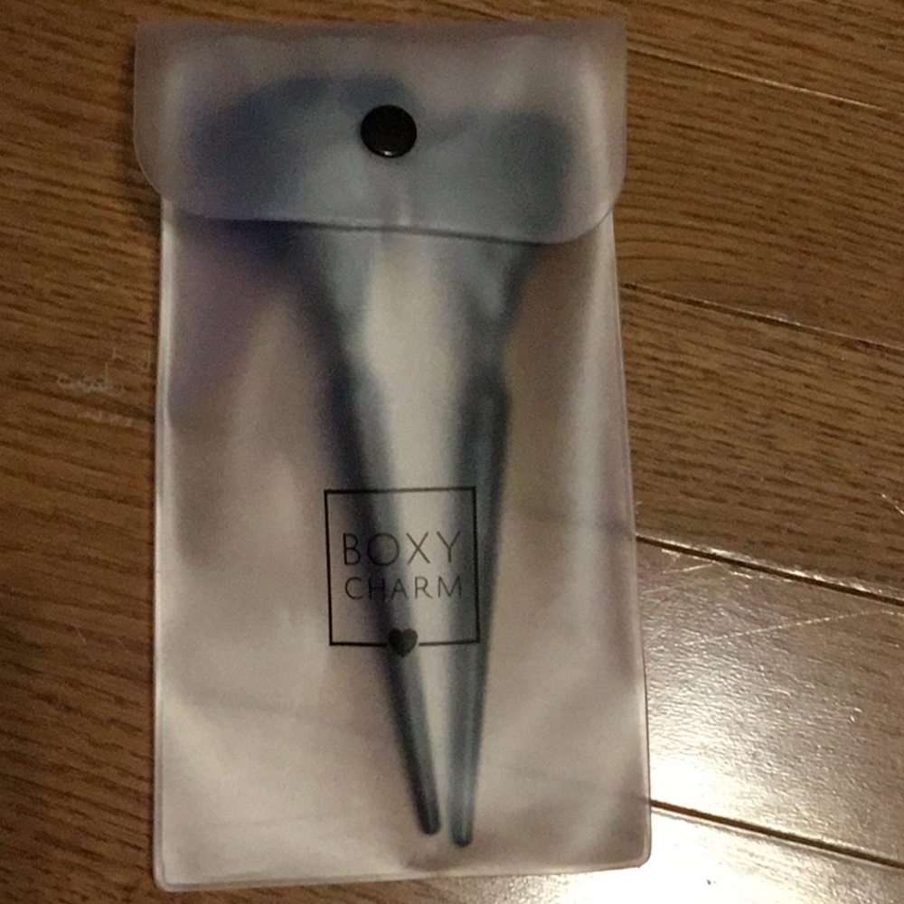 Boxycharm brush set